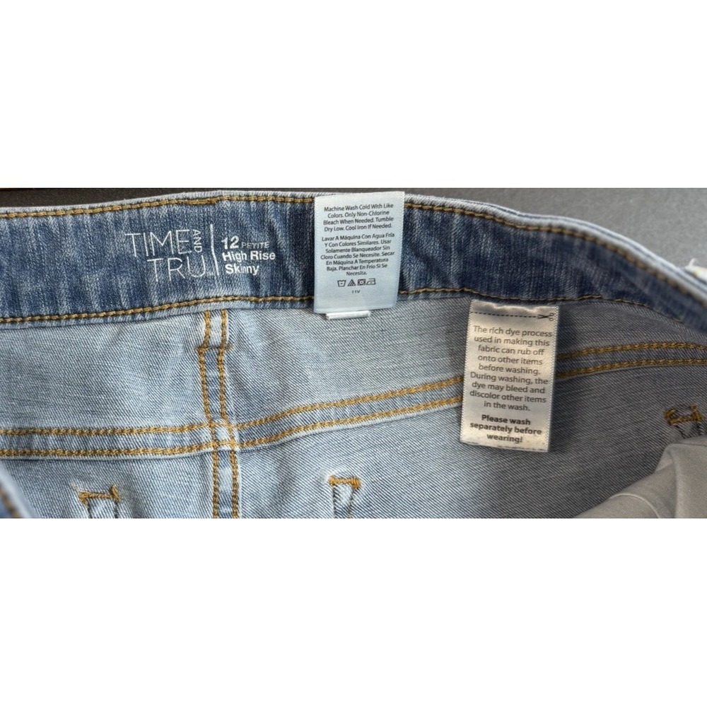 Time & Tru High Rise Stretch Skinny Denim Jeans Women's‎ Size 12P - Picture 7 of 13